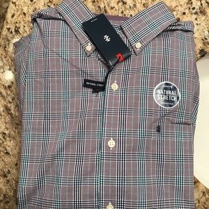 iZod collared long sleeve dress shirt
